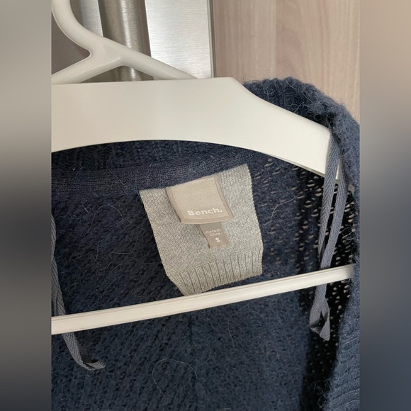 Blue sweater - Picture 2 of 3